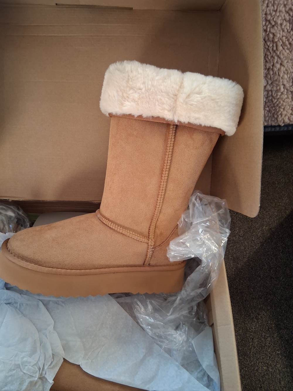 Cozy Shearling-Lined Chestnut Women's Winter Boots